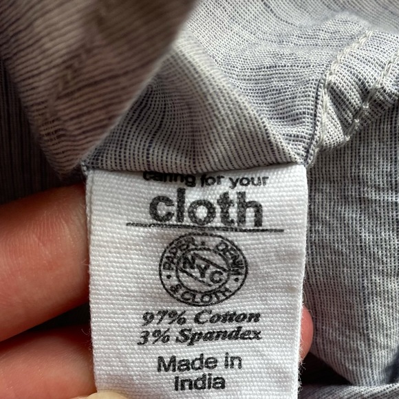 Men’s, Short sleeve, Button Up, Size Large - Picture 6 of 9
